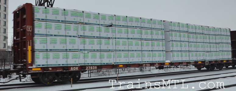 Car/wagon AOK27837 right side / coté droit